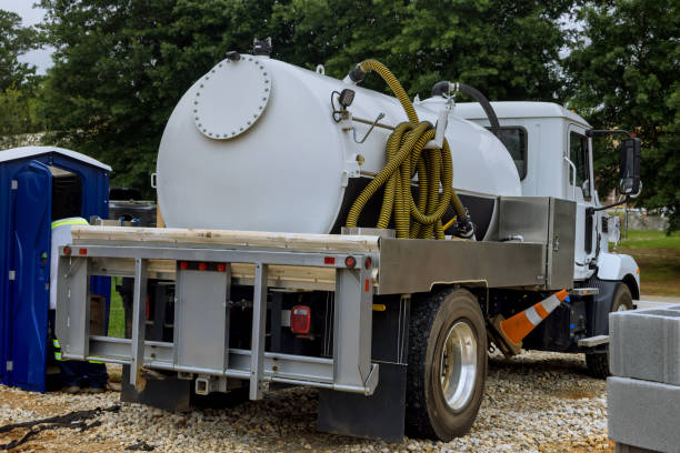 Best Best portable toilet rental  in Melville, RI